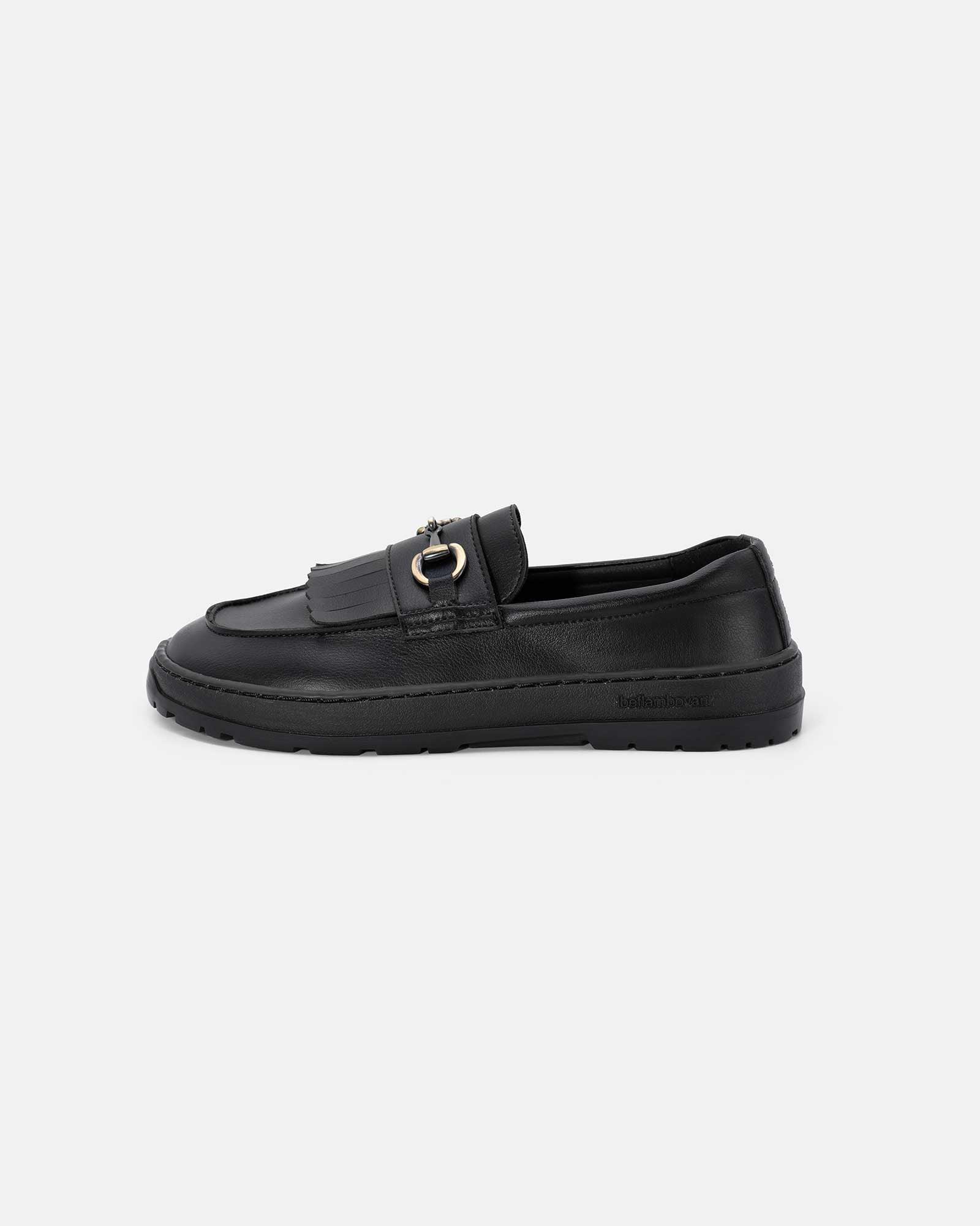 black-loafer-chain-glow-side-view-barefoot-beflamboyant_3da623a4-8c5b-4a44-8210-98aafb1c5611 - BEFLAMBOYANT