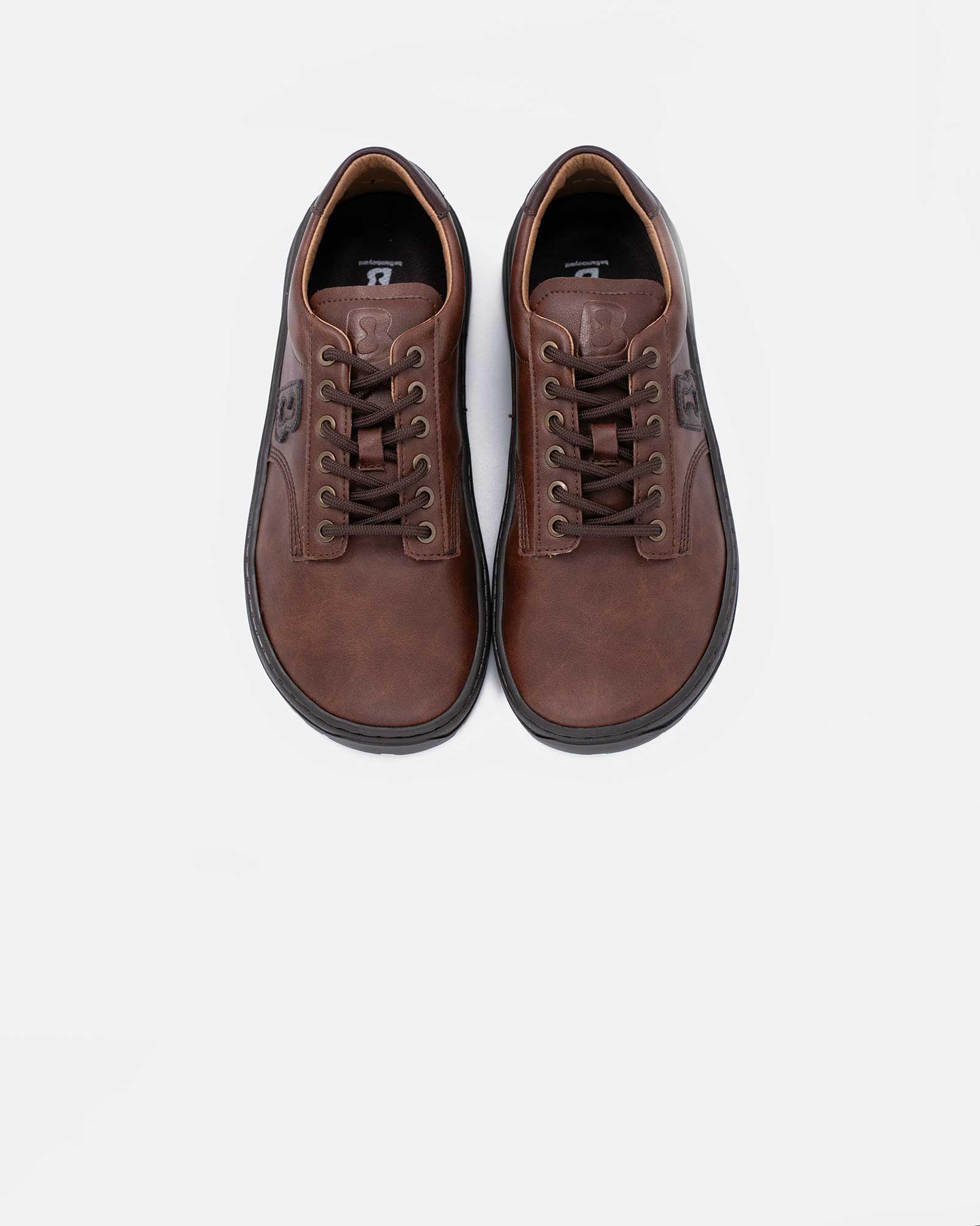 brown-shoe-scent-front-view-barefoot-beflamboyant - BEFLAMBOYANT