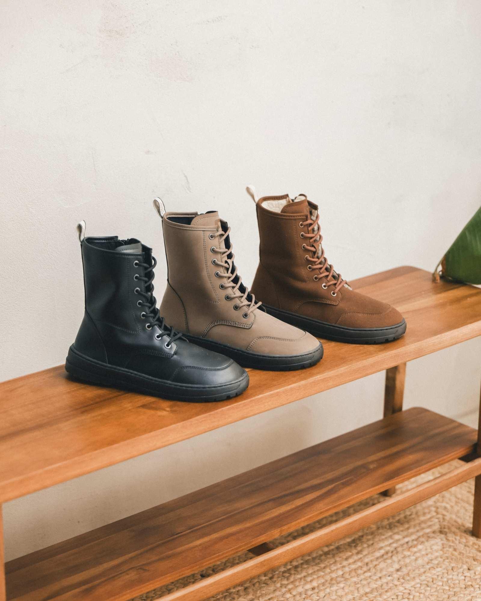 collection-combat-boots-omega-front-sit-model-view-studio - BEFLAMBOYANT