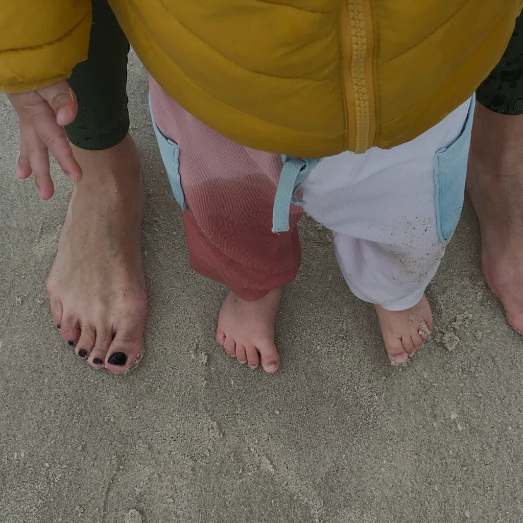 feet_barefoot_in_the_sand - BEFLAMBOYANT