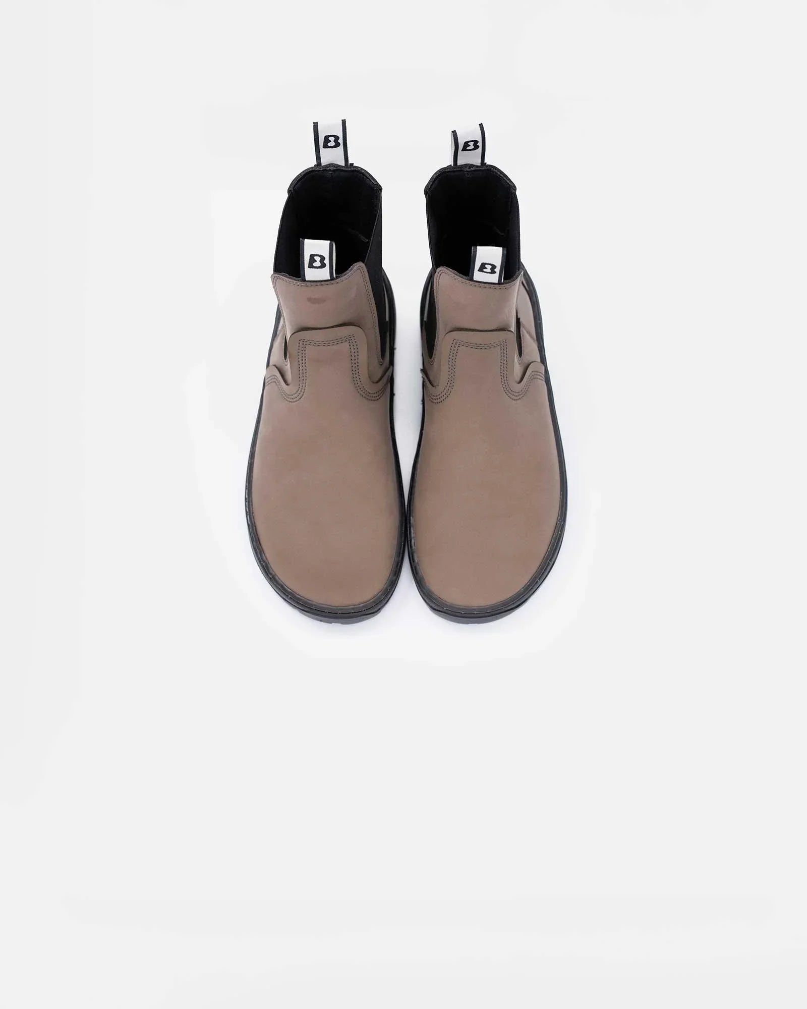 grey-chelsea-boots-senses-front-view-barefoot-beflamboyant - BEFLAMBOYANT
