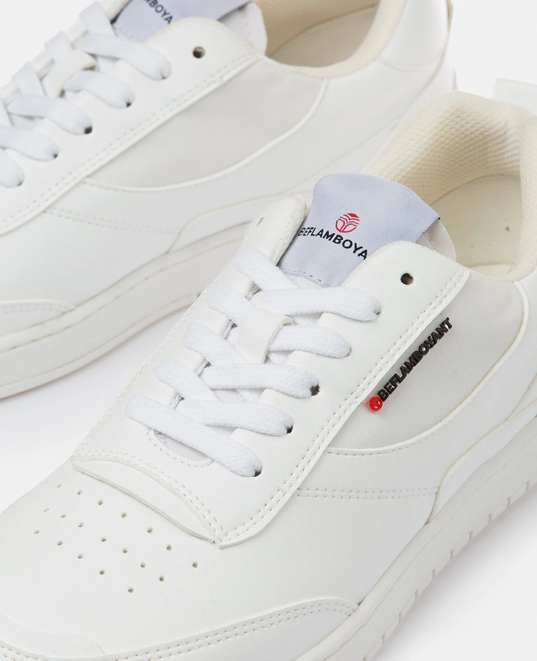 UX 68 White Vegan Shoes I Beflamboyant I Registered 100 vegan sneaker BEFLAMBOYANT